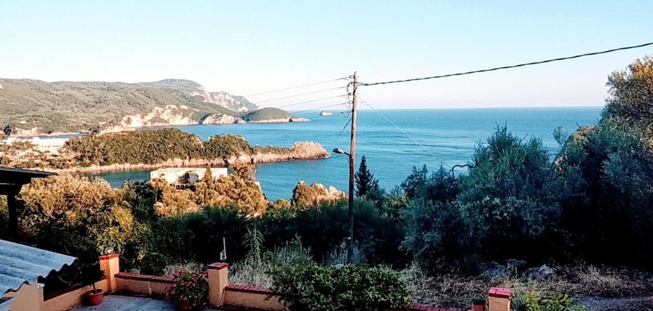 Vassilis Apartment *